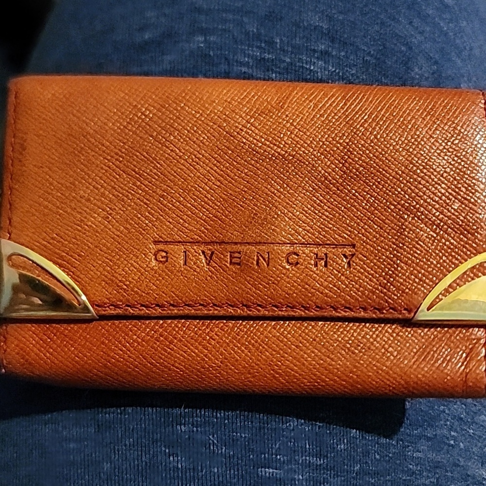 Preowned Givenchy wallet key holder‎